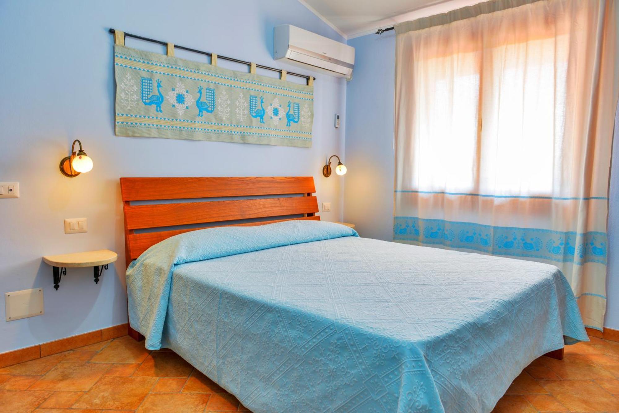 Bed and Breakfast Nuraghe Bianco Santa Maria la Palma Exterior foto