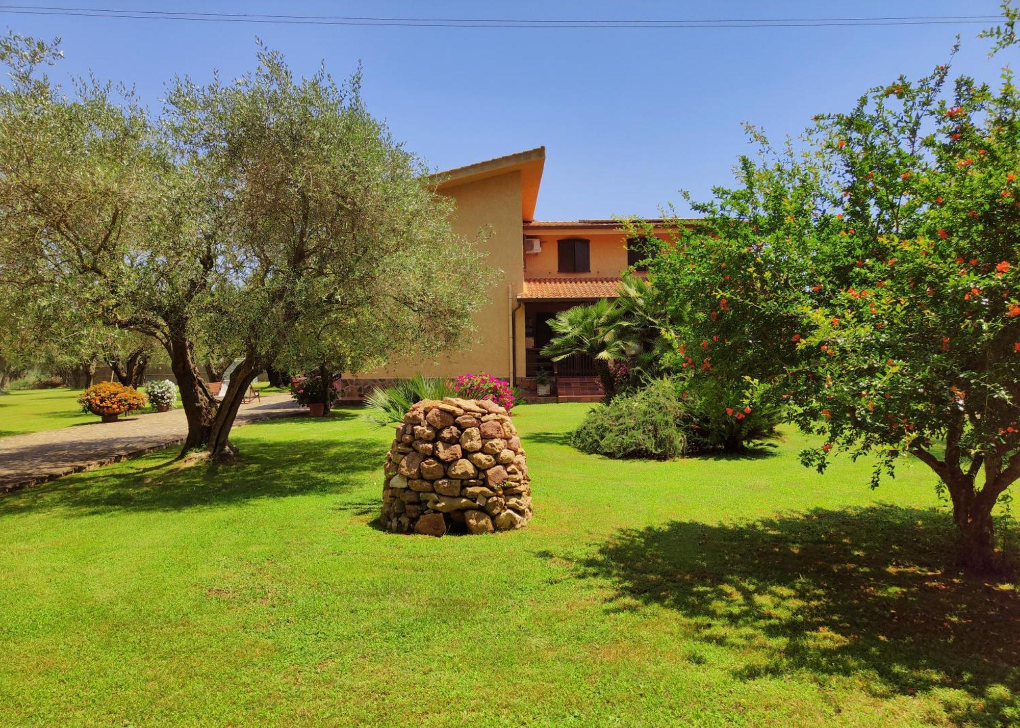 Bed and Breakfast Nuraghe Bianco Santa Maria la Palma Exterior foto