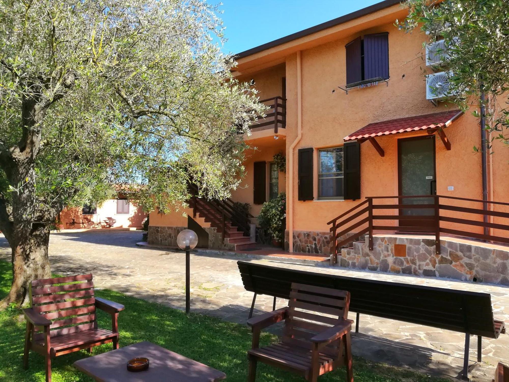 Bed and Breakfast Nuraghe Bianco Santa Maria la Palma Exterior foto